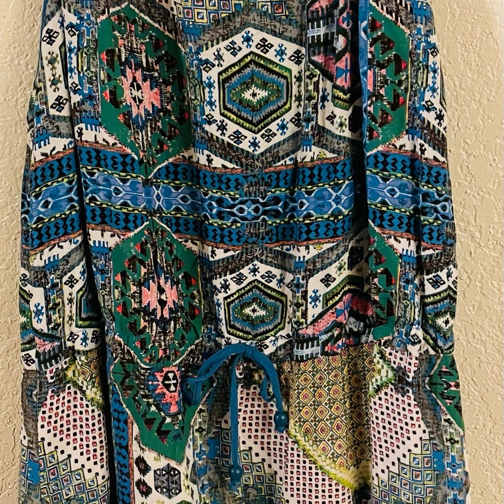 Altar’d State Size L, Aztec, Boho, southwest pattern, rayon, tie waist, dress